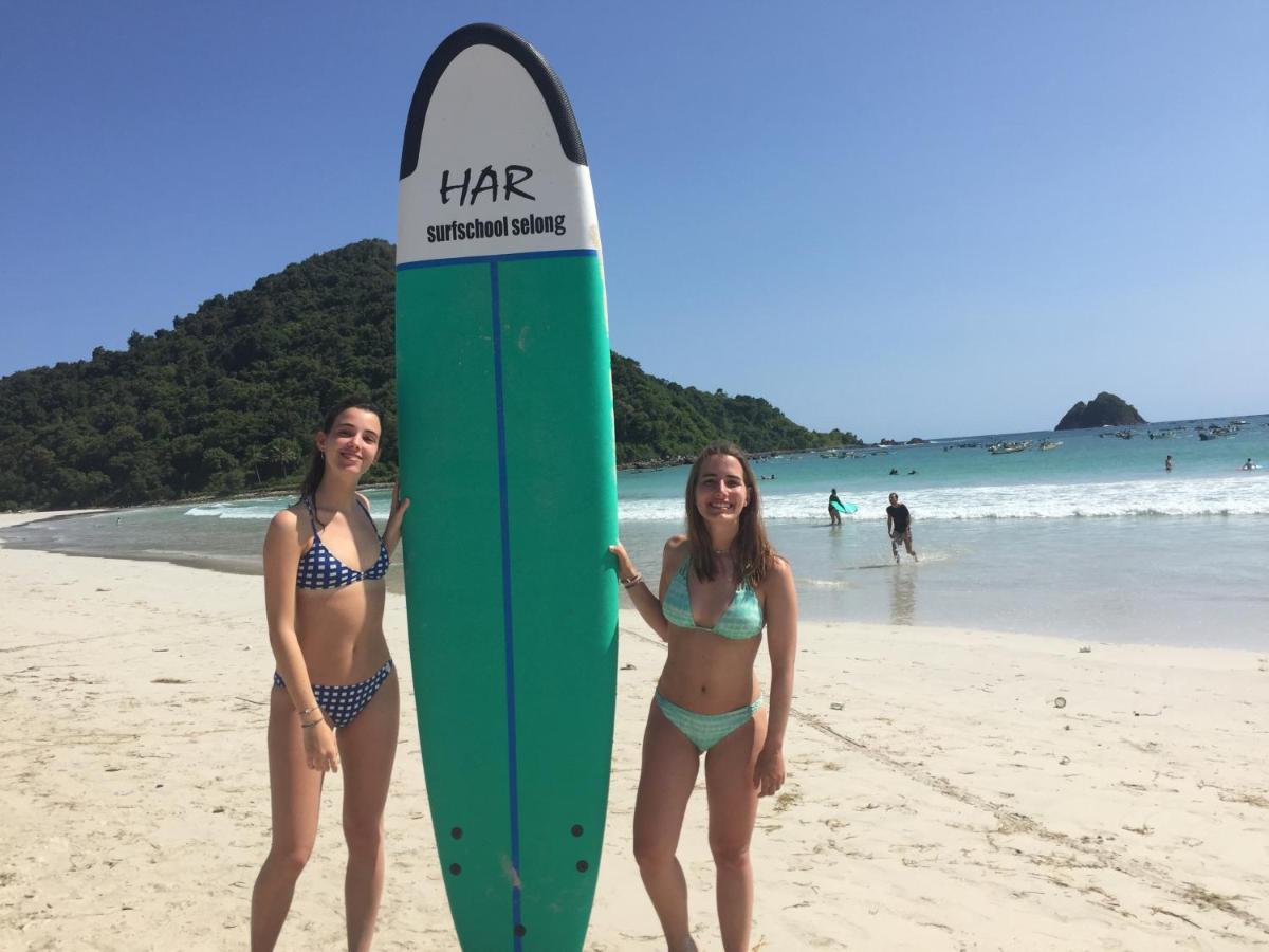 Tropical Sunday Bungalow - Surf And Stay Selong Belanak Eksteriør bilde