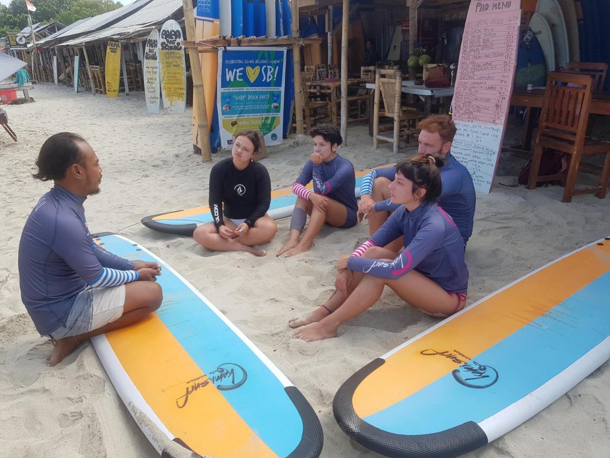 Tropical Sunday Bungalow - Surf And Stay Selong Belanak Eksteriør bilde