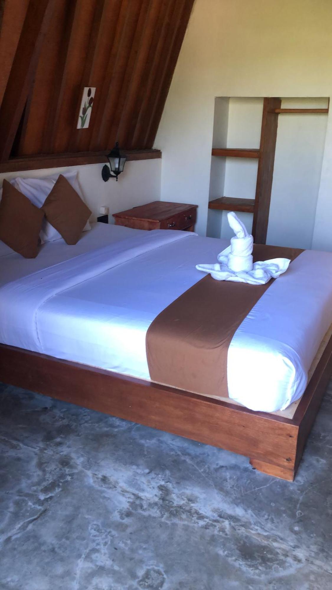 Tropical Sunday Bungalow - Surf And Stay Selong Belanak Rom bilde